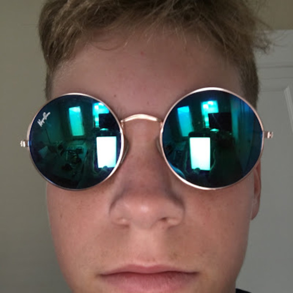 Meet your Posher, Luke - Picture 1 of 1